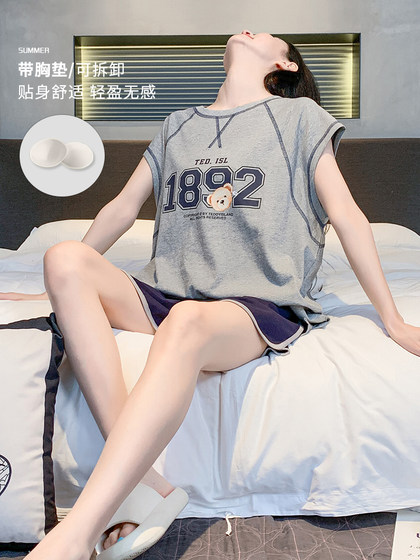 여성용 여름 여름 얇은면 조끼 반바지를위한 가슴 패드가있는 잠옷 새 집 옷을 느슨하게 대형 크기의 옷으로 입을 수 있습니다. 여성용 여름 여름 얇은면 조끼 반바지를위한 가슴 패드가있는 잠옷 새 집 옷을 느슨하게 대형 크기의 옷으로 입을 수 있습니다.
