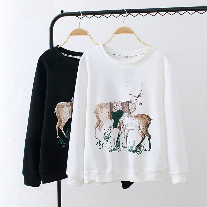 胖mm加肥加大码200斤 17秋冬新款女式宽松显瘦双鹿印花圆领卫衣_7折