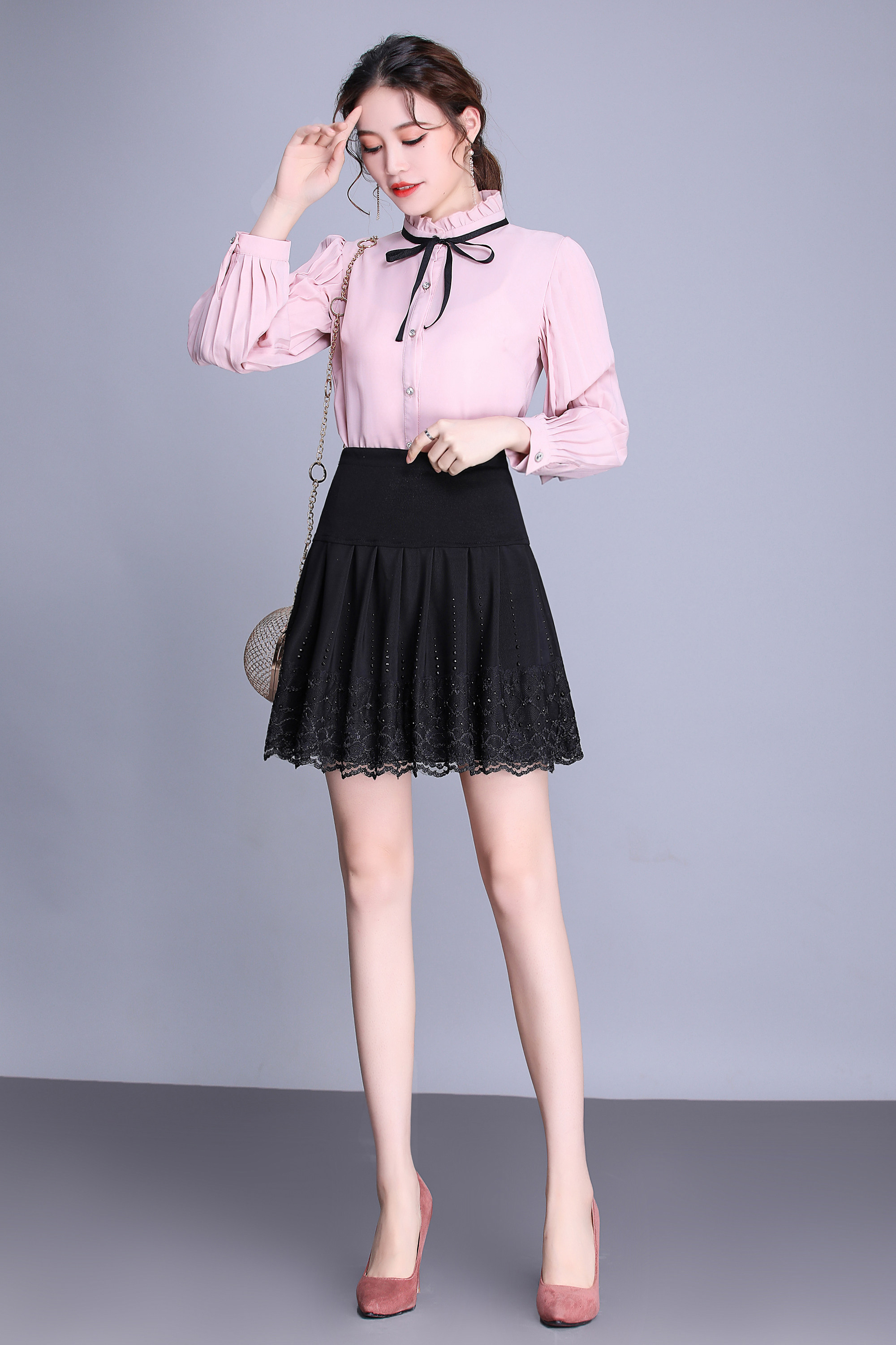 半身裙秋冬2018新款蕾丝短裙高腰a字百褶裙大码修身显瘦女装裙子