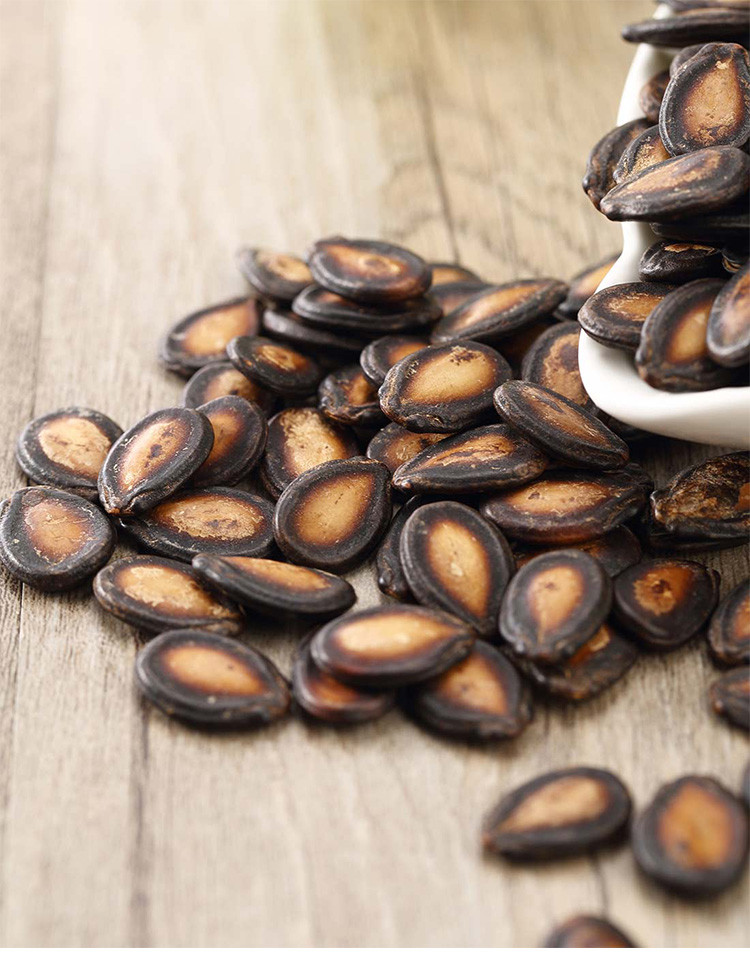 品牌:盛香珍 系列:酱油瓜子180克 食品口味:酱油味 甘草味 瓜子种类