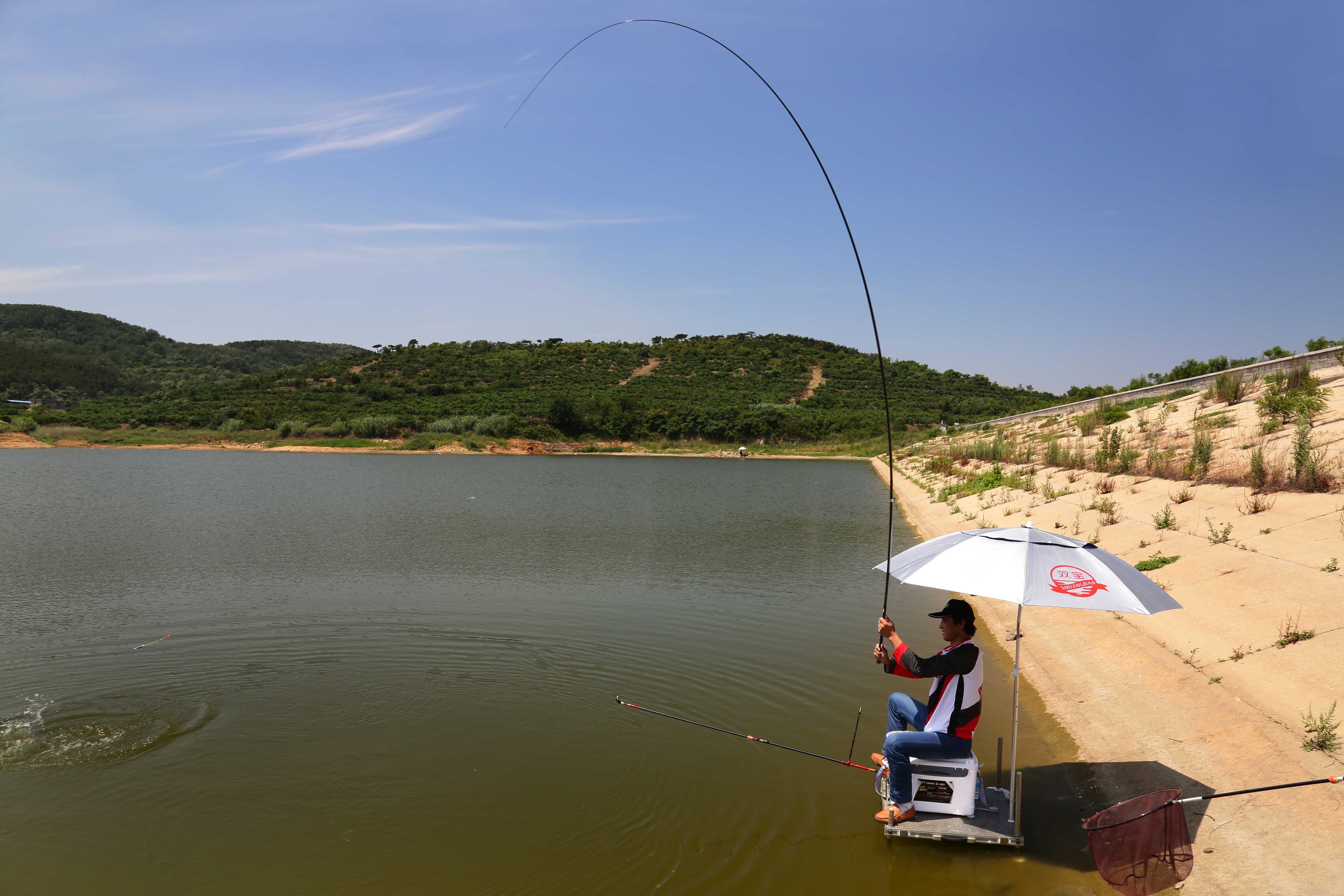 台钓法垂钓的细节——压水线