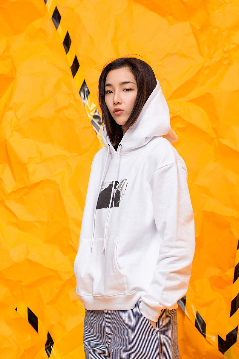 痛仰乐队tongyoung经典连帽套头卫衣 经典照片 春季新款