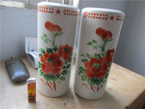 Full article Cultural Revolution hat cylinder pair of Cultural Revolution porcelain old hat cylinder old porcelain Pareal bag old movie props