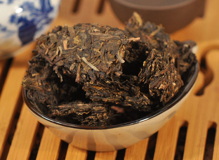 云南普洱茶生茶散 方便老茶块 黎星03年 陈香味足回甘-矿泉水交易网