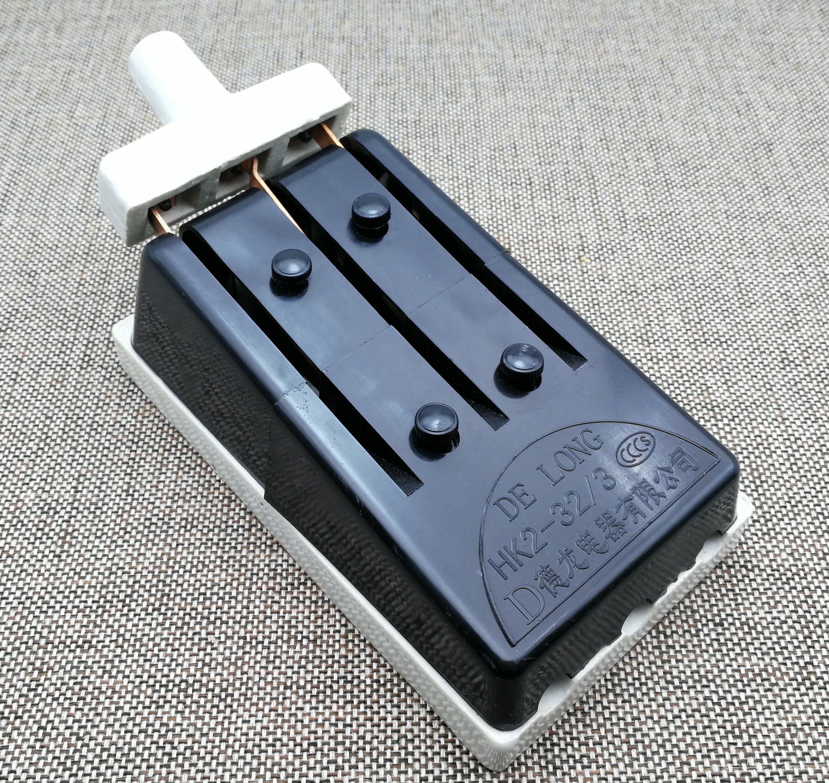 德龙开启式陶瓷闸刀380v32a家用工业过流过载保护开关刀闸三相电