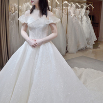 Wedding dress 2019 new bride one-word shoulder thin cover meat court retro fishbone tail bride actress empty wedding dress