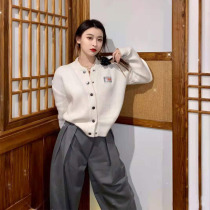 2021 autumn new sweater lazy wind Korean design sense Japanese college style French vintage knitted cardigan