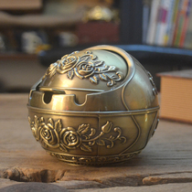 Classic retro creative spherical bronze color personality home hotel trendy living room windproof metal ashtray with cover