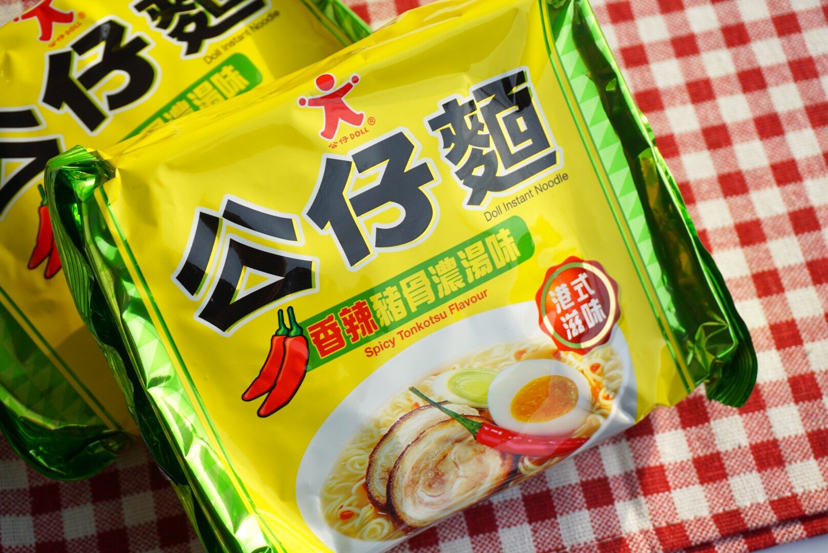 泡面娘娘 香港公仔面香辣猪骨浓汤味袋装103g 即食泡面方便面_7折现价