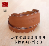 The Leica applies the saddle calf leather barenia manual widening of the camera braces minus the shoulder strap