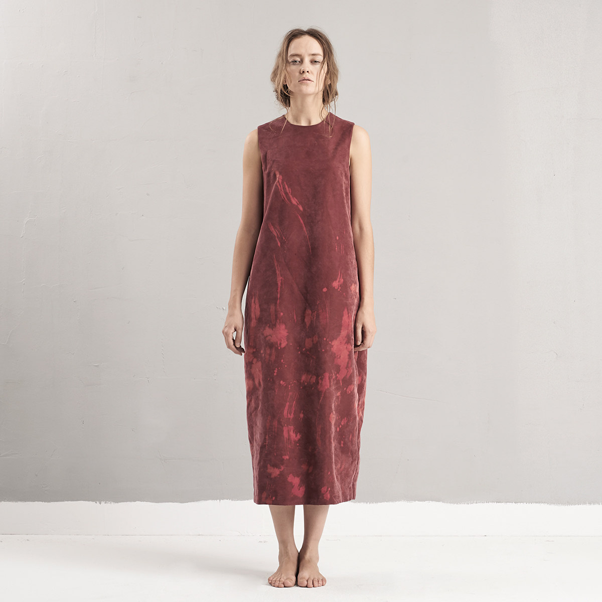 日着原创女装秋冬新款拔色工艺红色无袖打底连衣裙(品牌特惠)