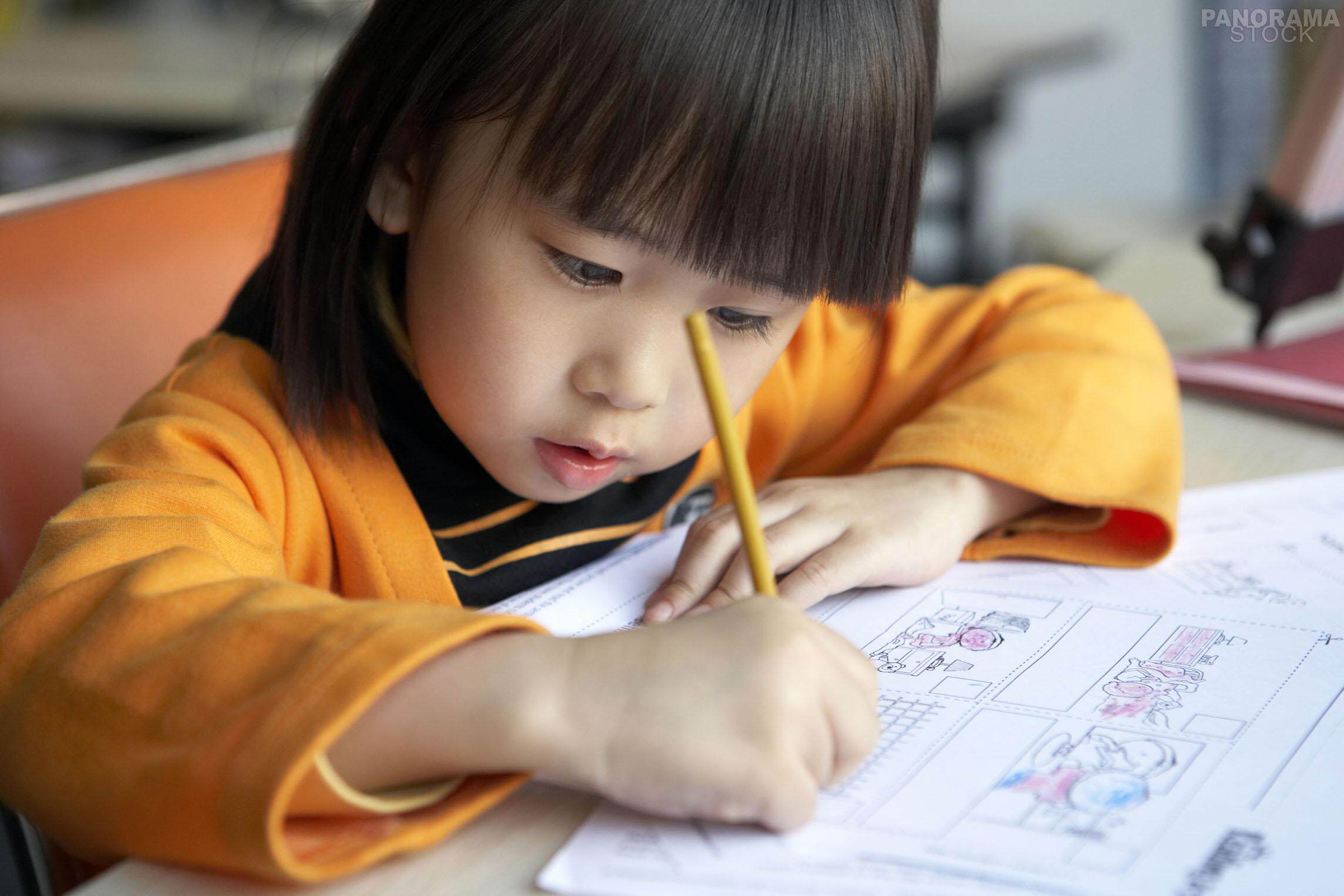 孩子写字潦草影响这麼大,家长还不重视吗