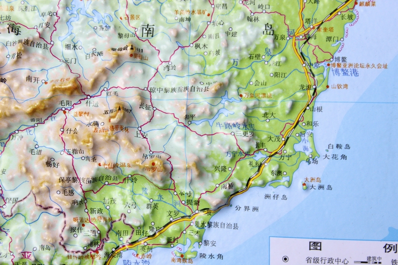 海南省3d凹凸立体地形图 16开 29x21厘米 反映海岛的全貌学生学习直观