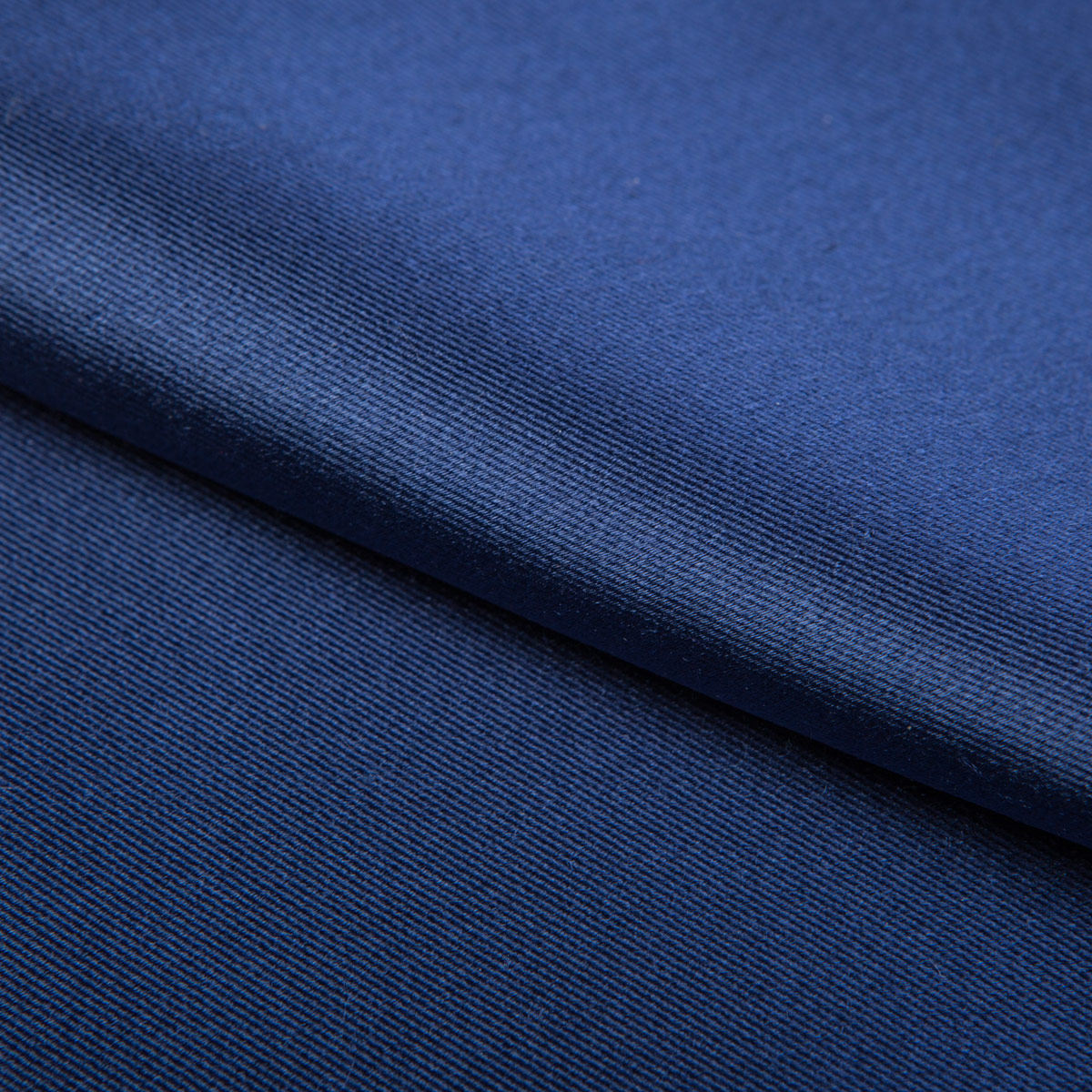 fj-511-01上市时间:2016年春季颜色分类:深灰色 湖蓝色 紫色 红色 墨