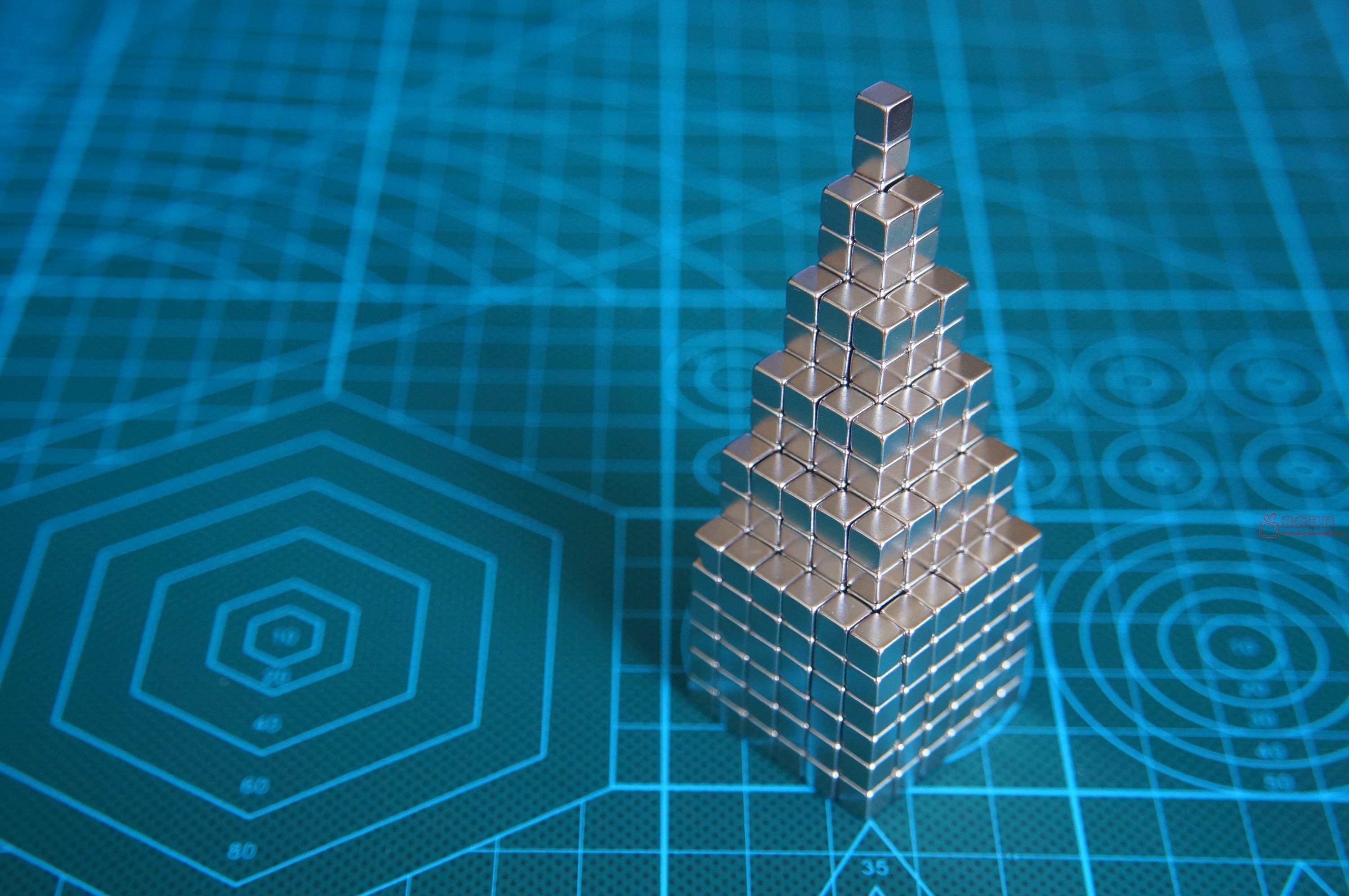 厂家直销 巴克球 5mm216 正方形魔力磁球磁性玩具