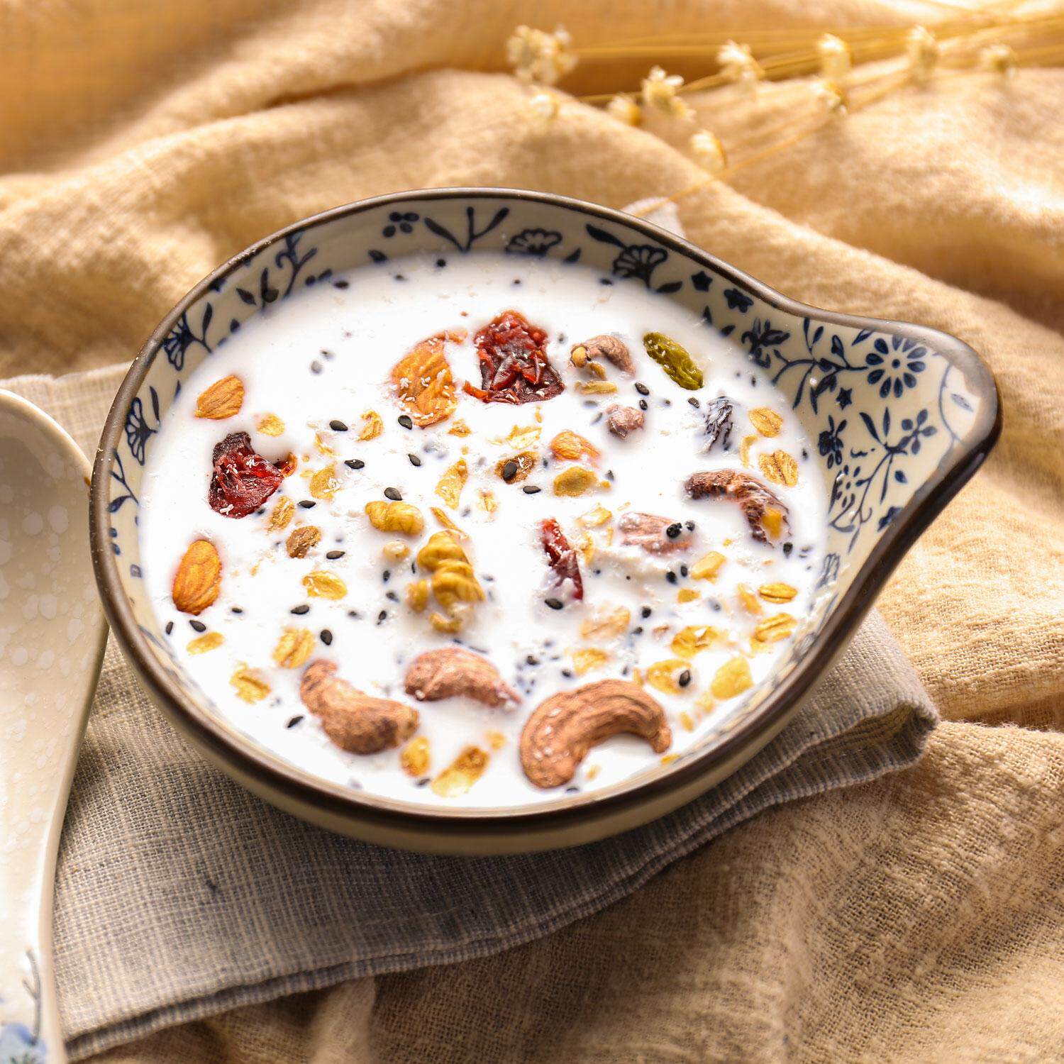 【2件包邮】九色燕麦 50%坚果水果燕麦片干 即食早餐冲饮380g