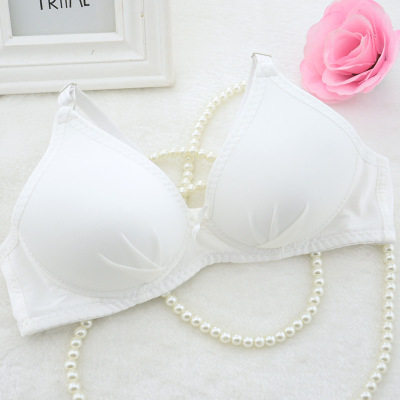 Solid color girl's bra without steel rings 11-12-14-15-16-year-old junior high school students with big children's underwear small bra thin
Solid color girl's bra without steel rings 11-12-14-15-16-year-old junior high school students with big children's underwear small bra thin