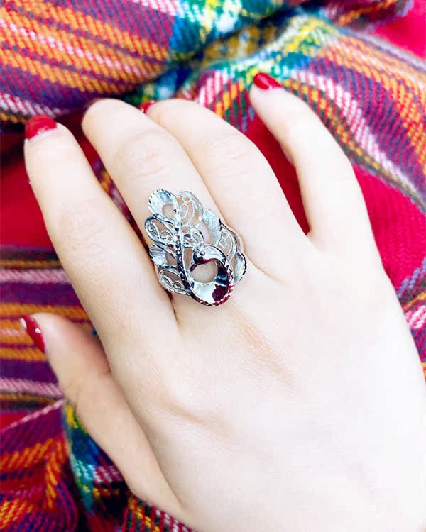 platinum pt950 ring platinum female ring peaco shape exaggerated ring live ring ring