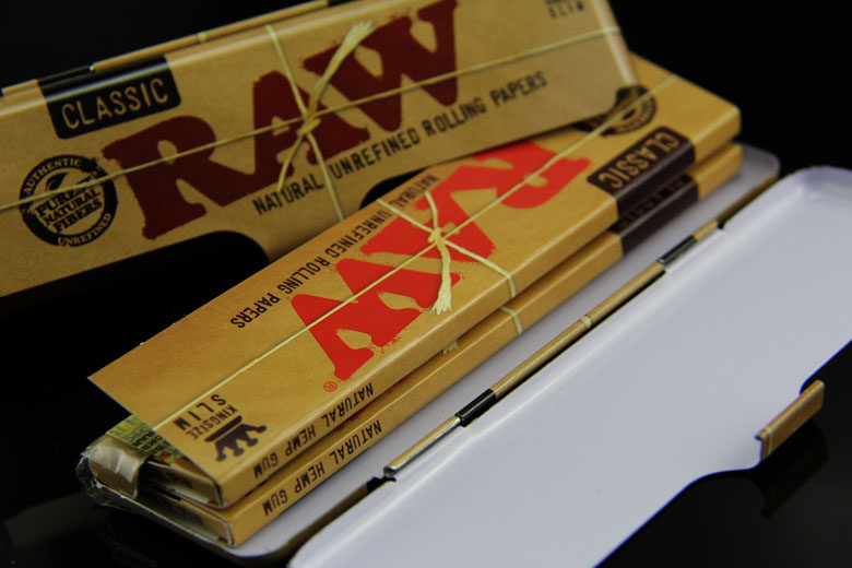 进口raw烟纸paper 铁盒 烟纸不易变形收纳盒 手卷便携盒 110mm