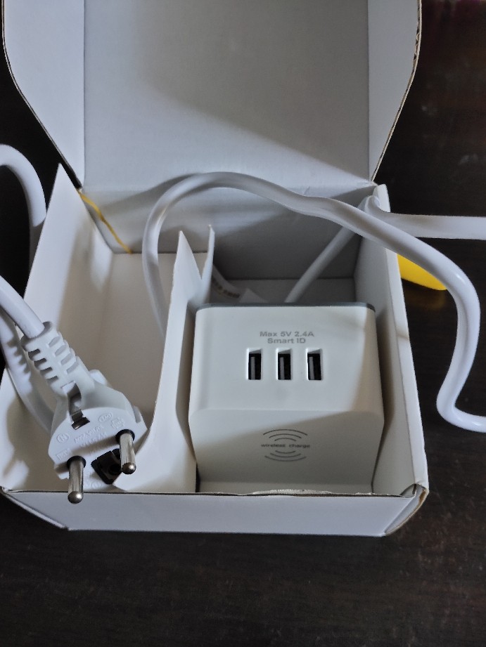 多功能无线充排插怎么样是什么级别的，轻奢级产品使用一个月感受_搜券