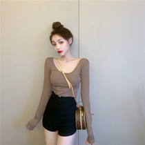 Low collar base shirt female spring and autumn 2021 new fashion foreign style Joker interior wear thin tight long sleeve T-shirt top