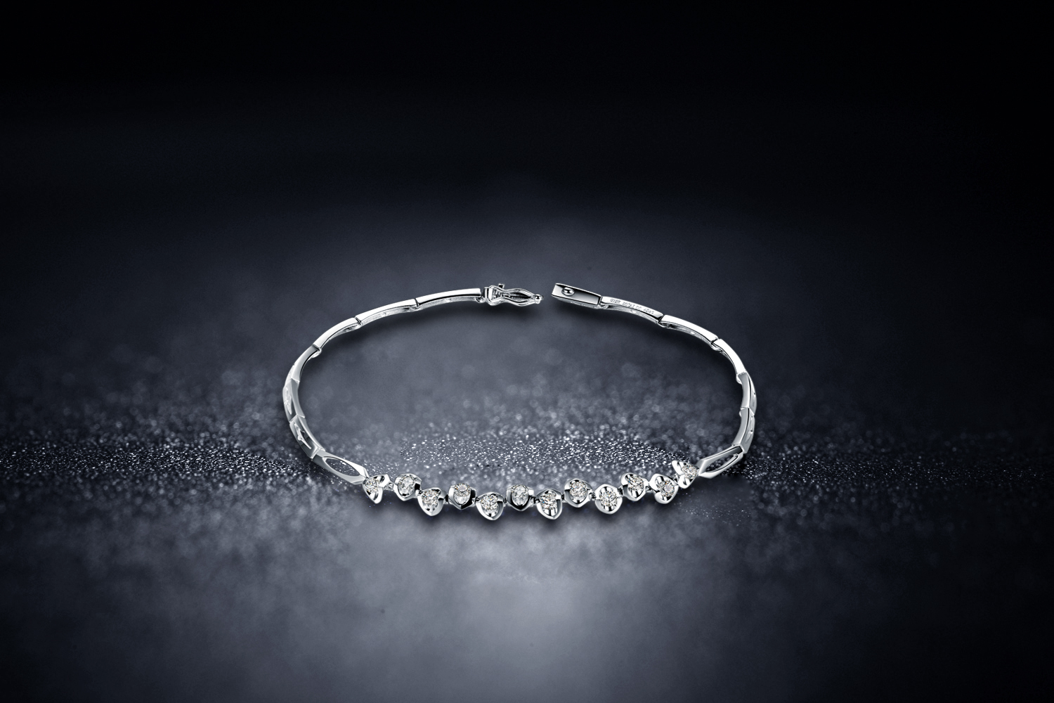 佐卡伊共50分白18k金钻石手链结婚手链女款时尚优雅时尚珠宝