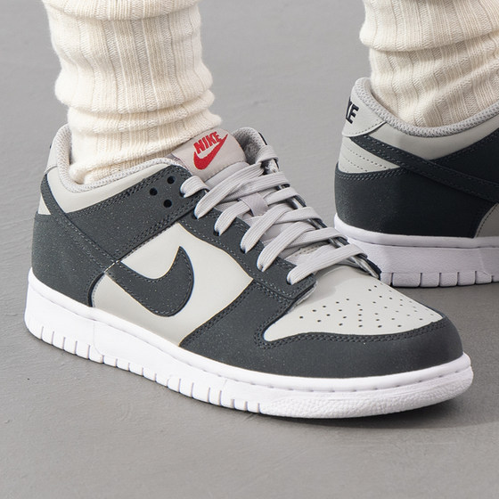 NIKE Nike 2025 Spring New Girls' Sports Shoes Breathable Casual Shoes Teen Trendy Outdoor Shoes
NIKE Nike 2025 Spring New Girls' Sports Shoes Breathable Casual Shoes Teen Trendy Outdoor Shoes