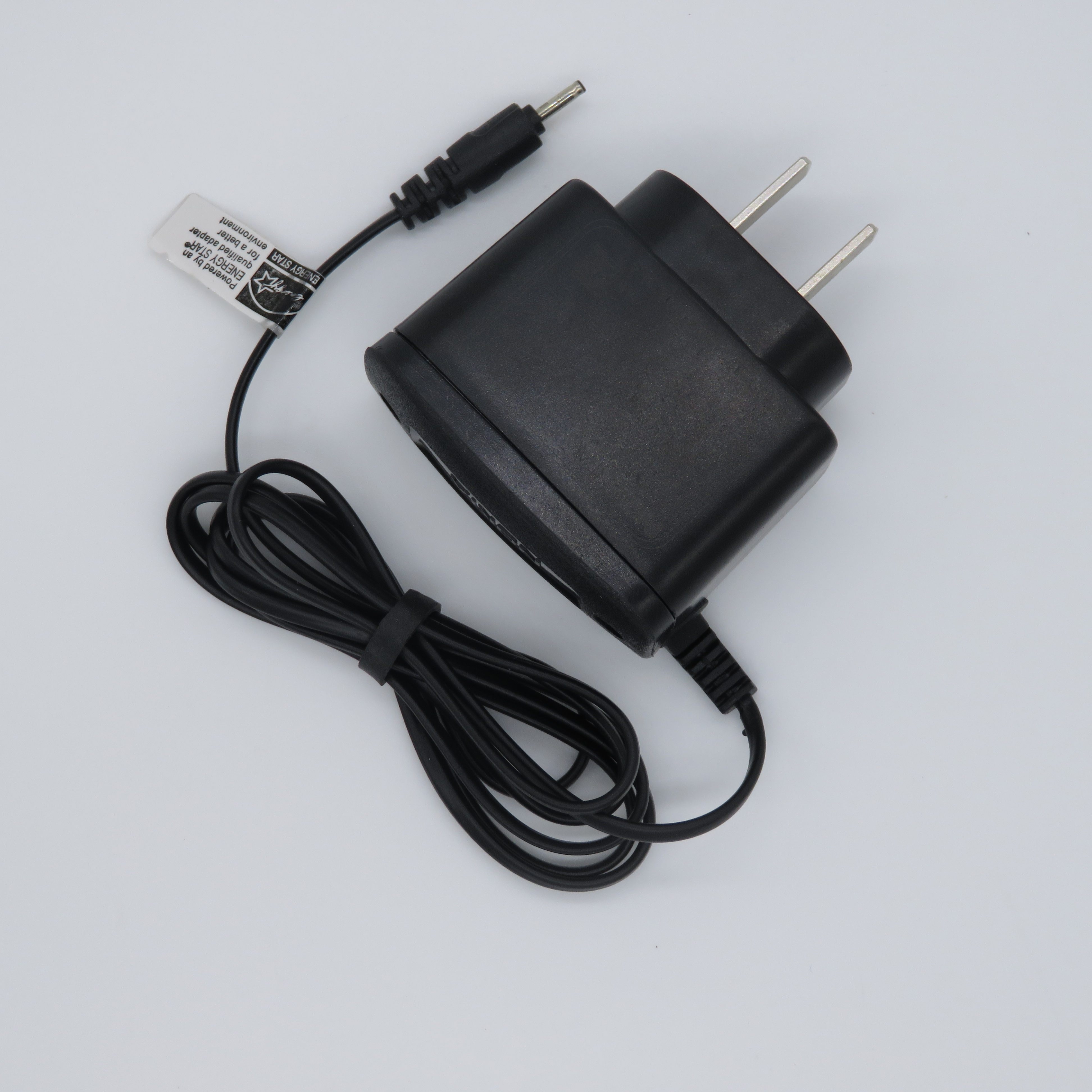 诺基亚x3 x6 x1-01 x2-00 x2-01 c5-00 1000 小头小孔圆头充电器