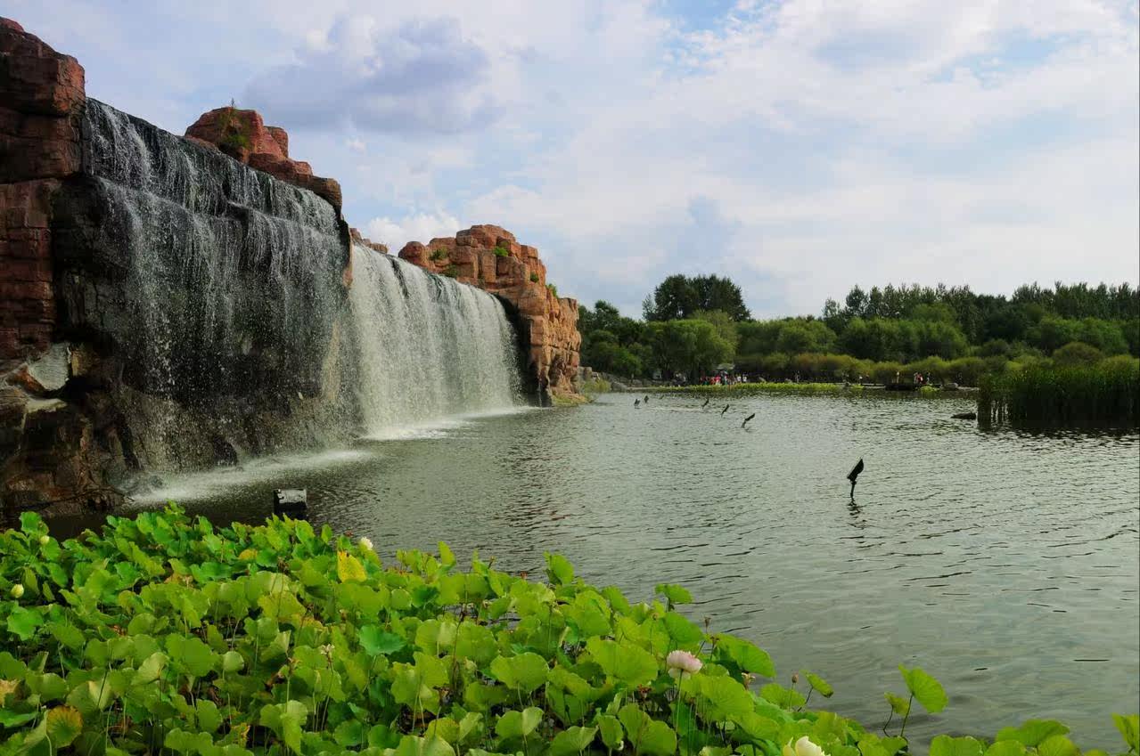 夏天去哪里旅游凉快,国内夏天去哪里玩比较好