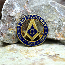 Masonic memorial brooch Mens clothing wild badge Three-dimensional hollow gold-plated color badge Banquet wild round badge