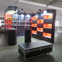 Factory direct sale exhibition assembly booth custom green Special design construction with light box portable combination display rack