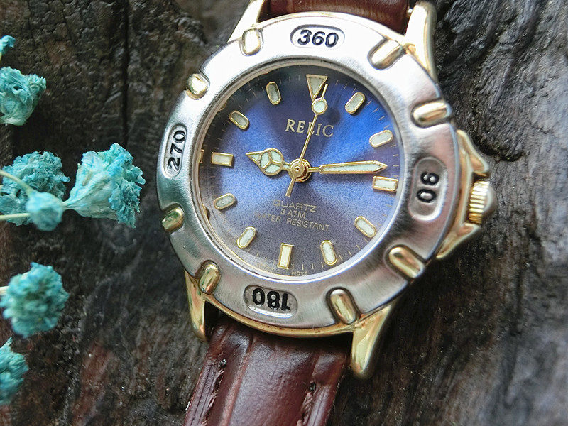 不二蛋家国外带回正品relic复古海蓝色光泽渐变夜光镀金女手表