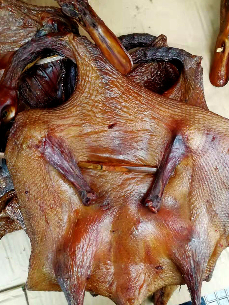 正宗沙县郑湖板鸭烟熏烤福建三明特产熏味整只辣风干沙县小吃