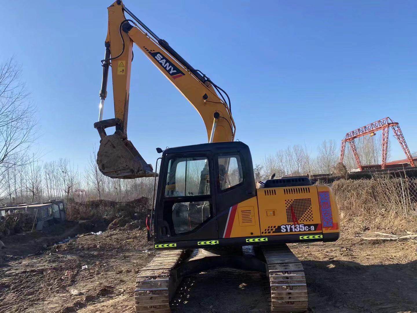 型号为三一135型履带式液压挖掘机一辆 - 资产处置 - 阿里资产