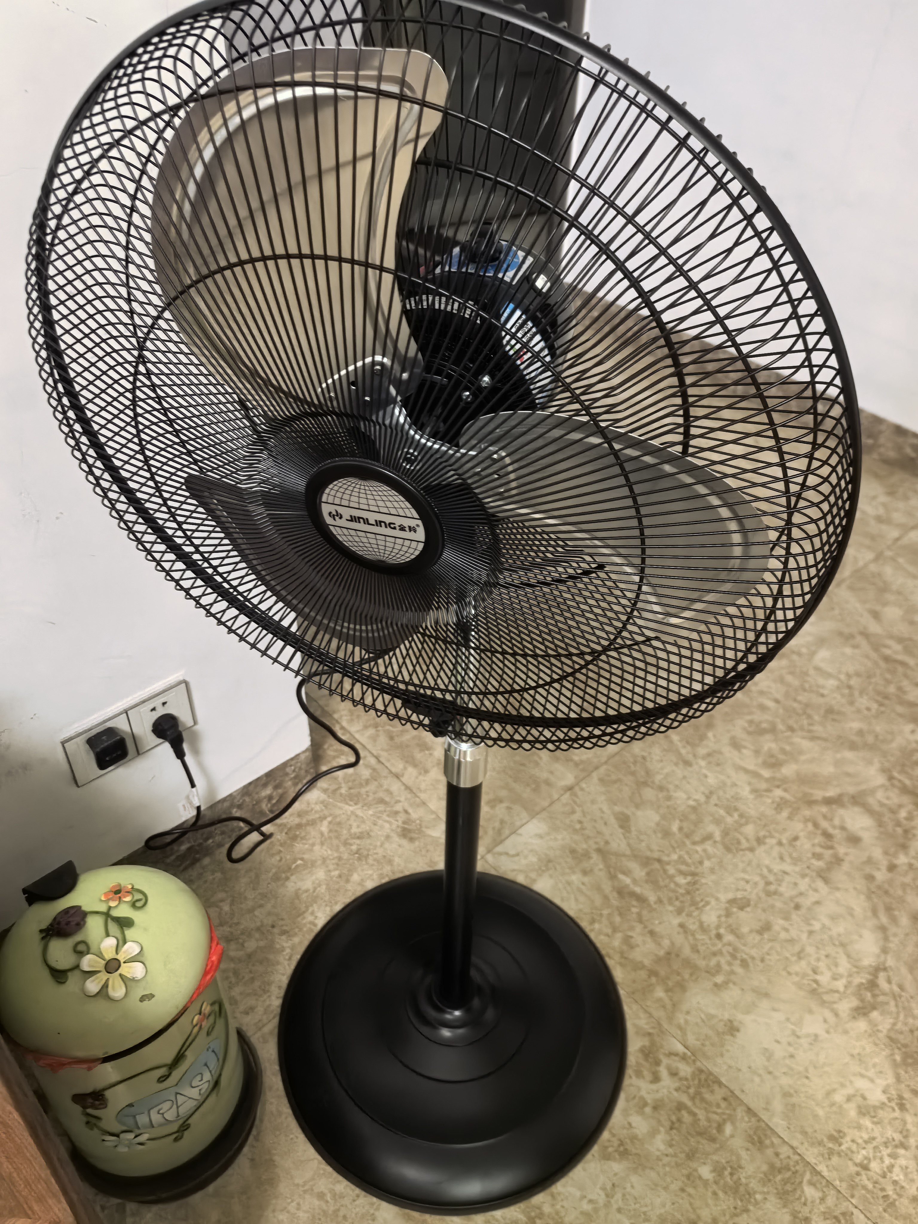金羚商用大功率电风扇18寸豪华强力大风量铝叶落地扇家用工业厂房