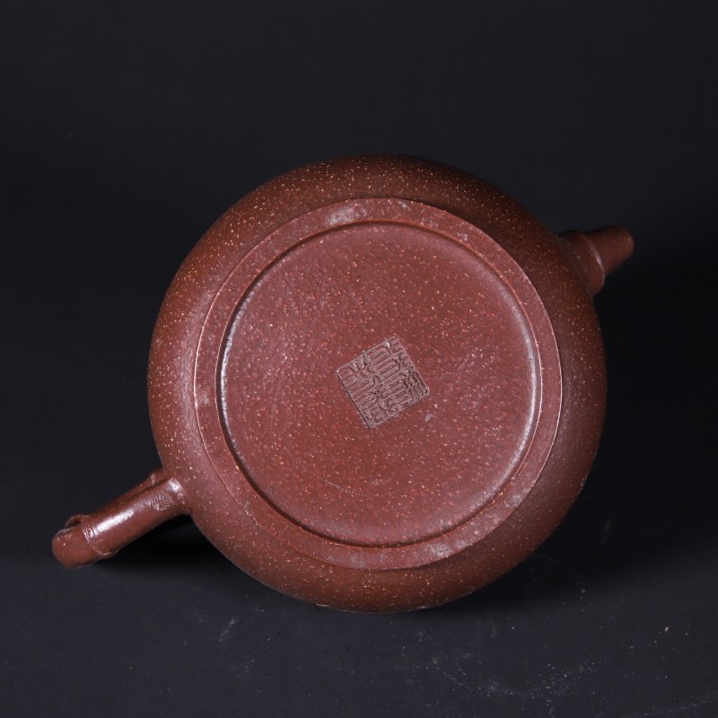 "冯桂林"款紫砂壶wg1127