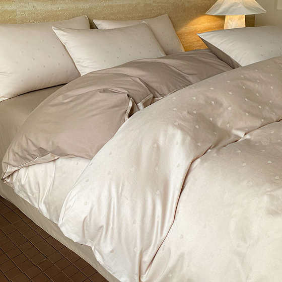 Class A maternal and infant -level light luxury high -grade sense 160 long pills four -piece cotton cotton cotton cotton sheets quilt bedding
Class A maternal and infant -level light luxury high -grade sense 160 long pills four -piece cotton cotton cotton cotton sheets quilt bedding
