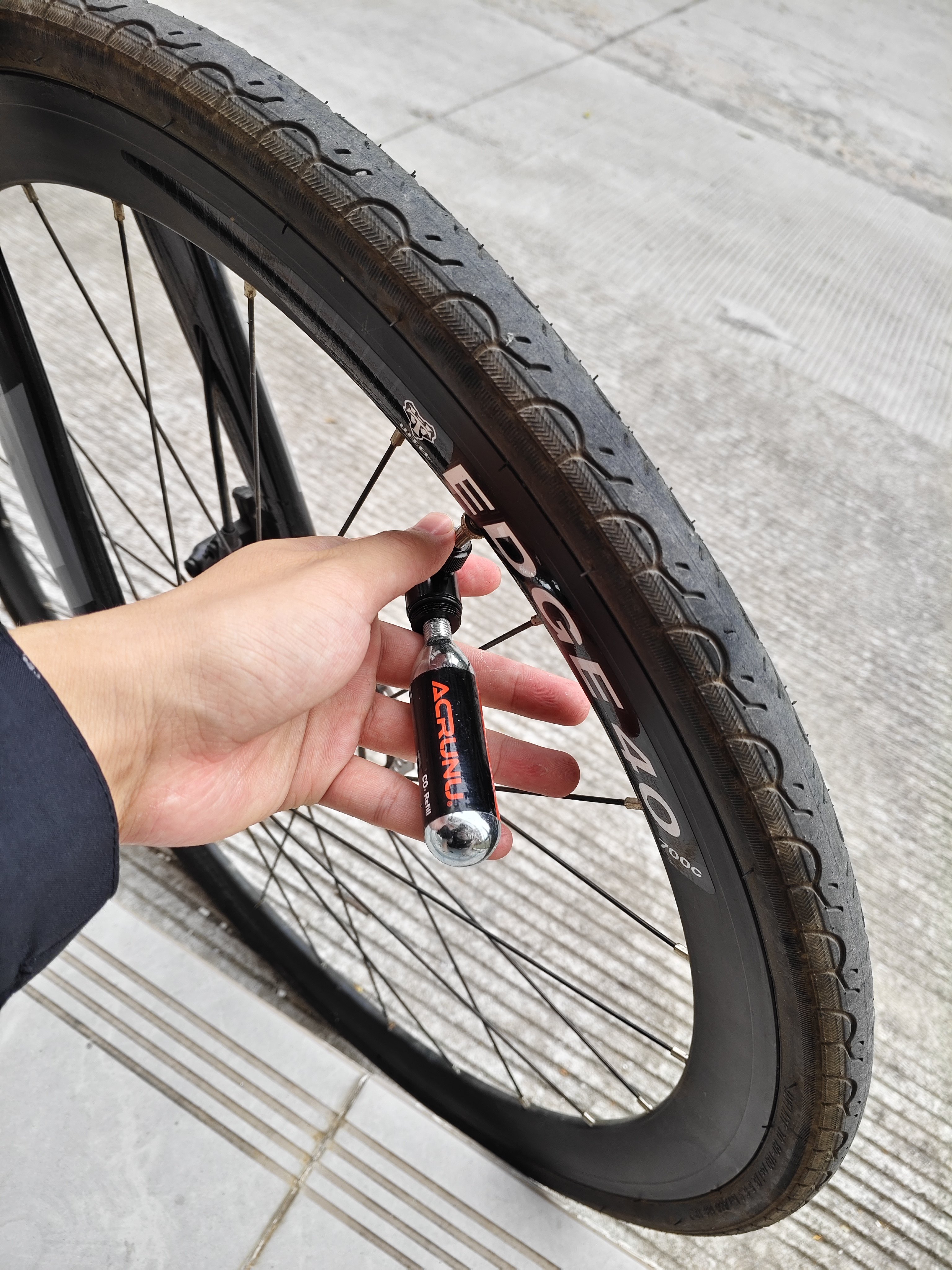 艾锐伦自行车co2快速充气瓶打气筒山地公路车便携式应急补胎工具