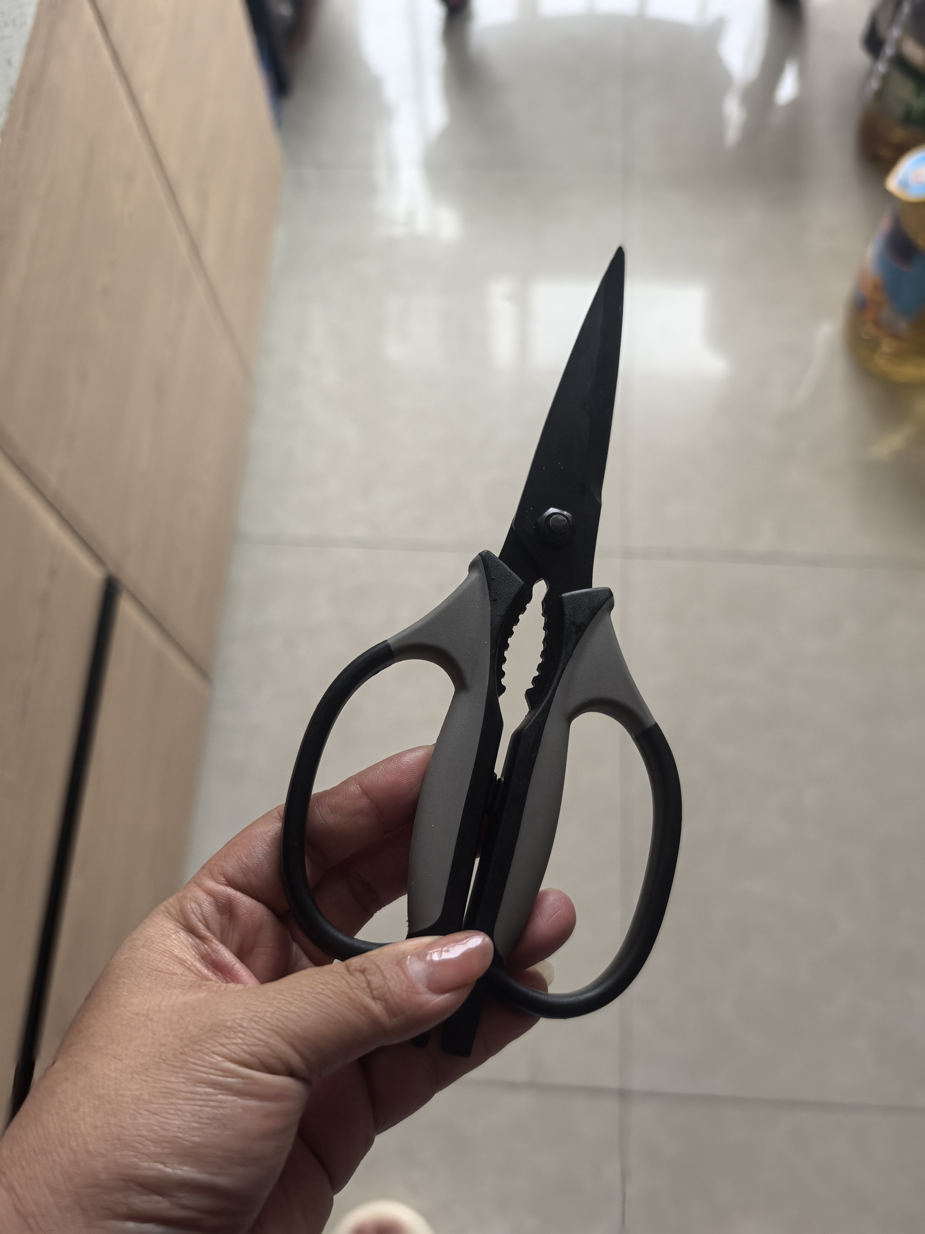 张小泉钛厨房剪刀剪鸡骨头强力家用专用多功能不锈钢剪子肉皮锋利