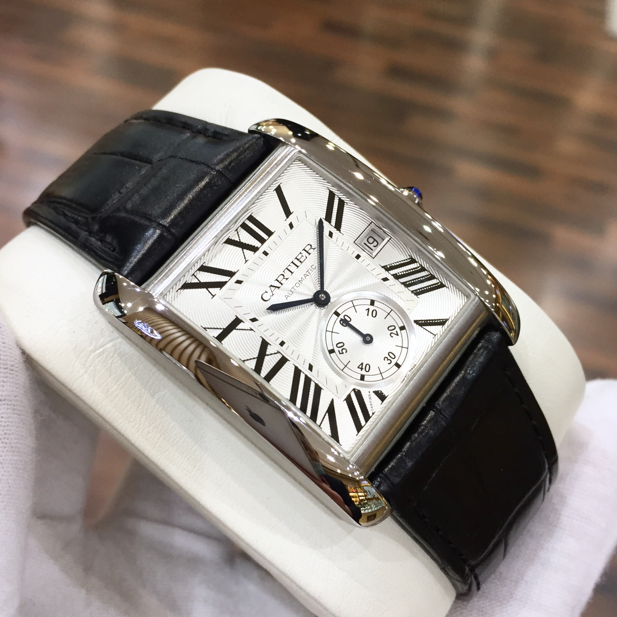 [免费送检][9.5新]卡地亚手表男表坦克系列自动机械精钢w5330003