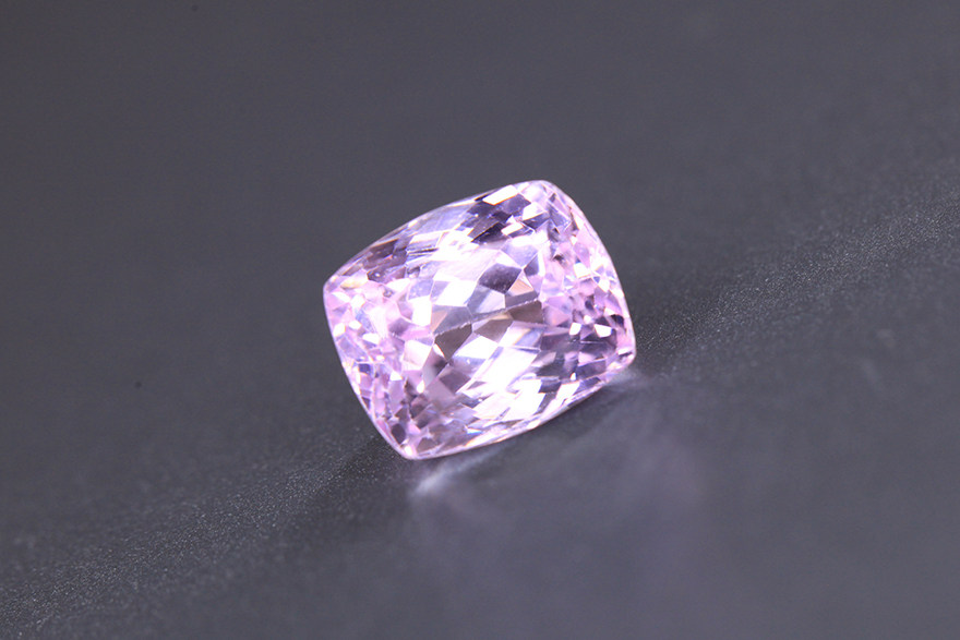 无保留价 11.93ct天然锂辉石 国检55349 裸石 d w