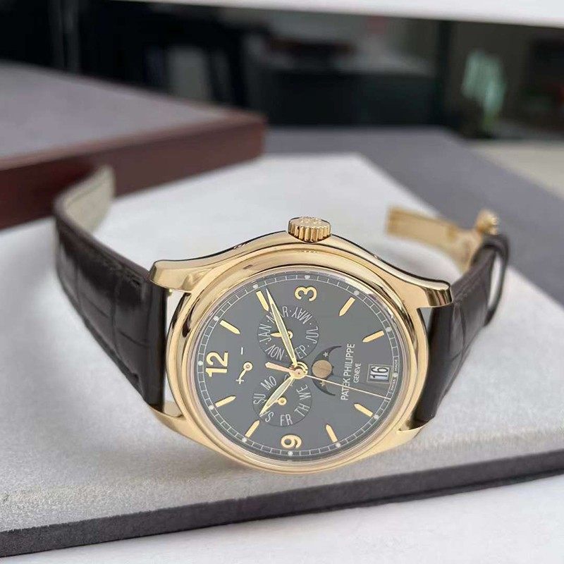 捡漏[9.8新]百达翡丽复杂功能时计5146j-010 18k黄金自动机械男表