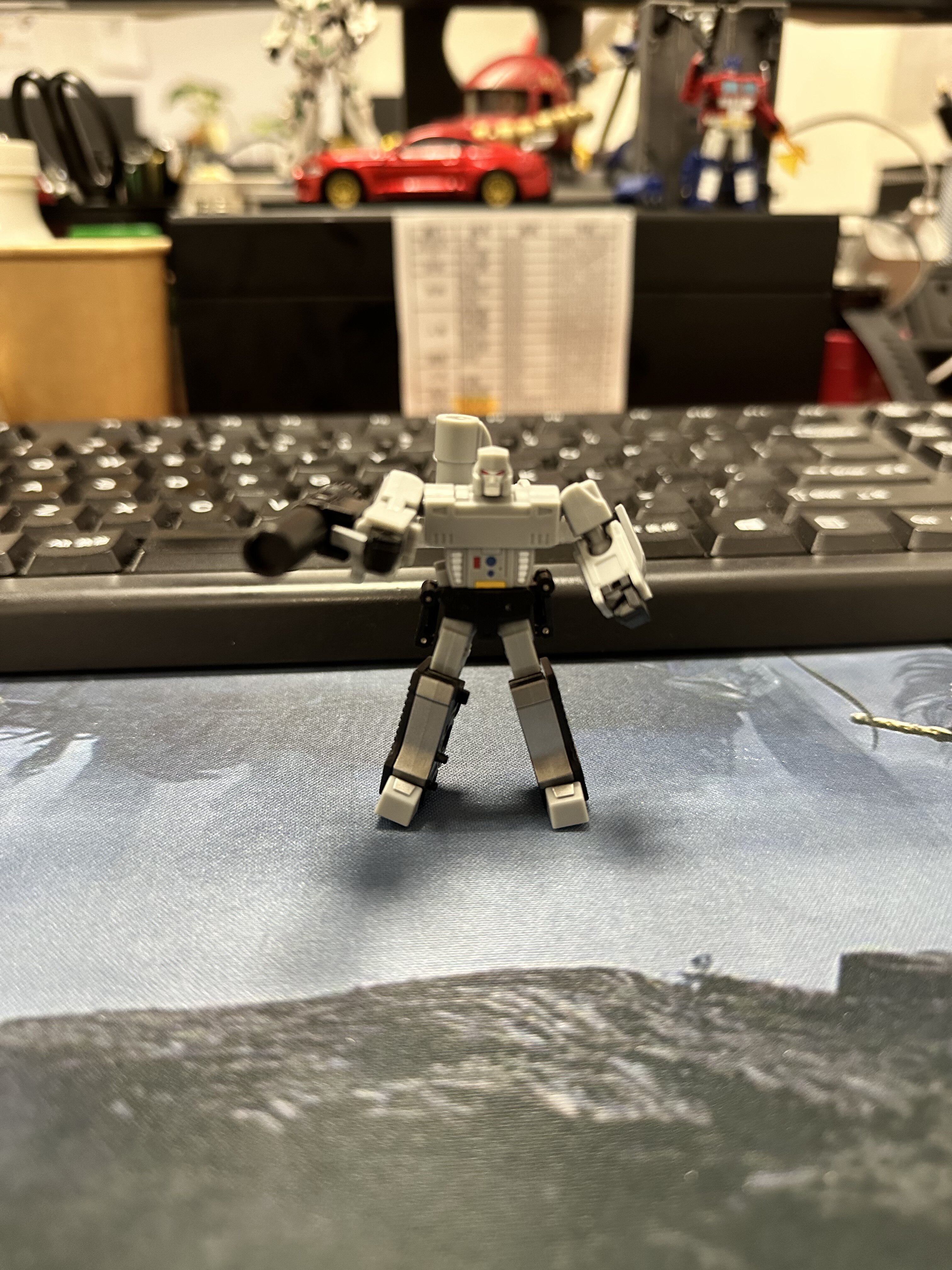 吴医生dw-e36 极小 威震小天手枪威g1模型变形机器人玩具金刚儿童