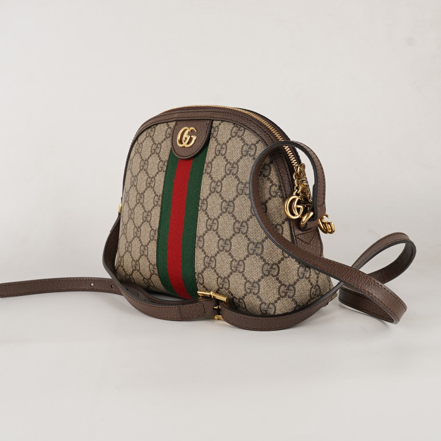 小流行款式名称: 其他背包方式: 单肩斜挎款式: 单肩包gucci/古驰