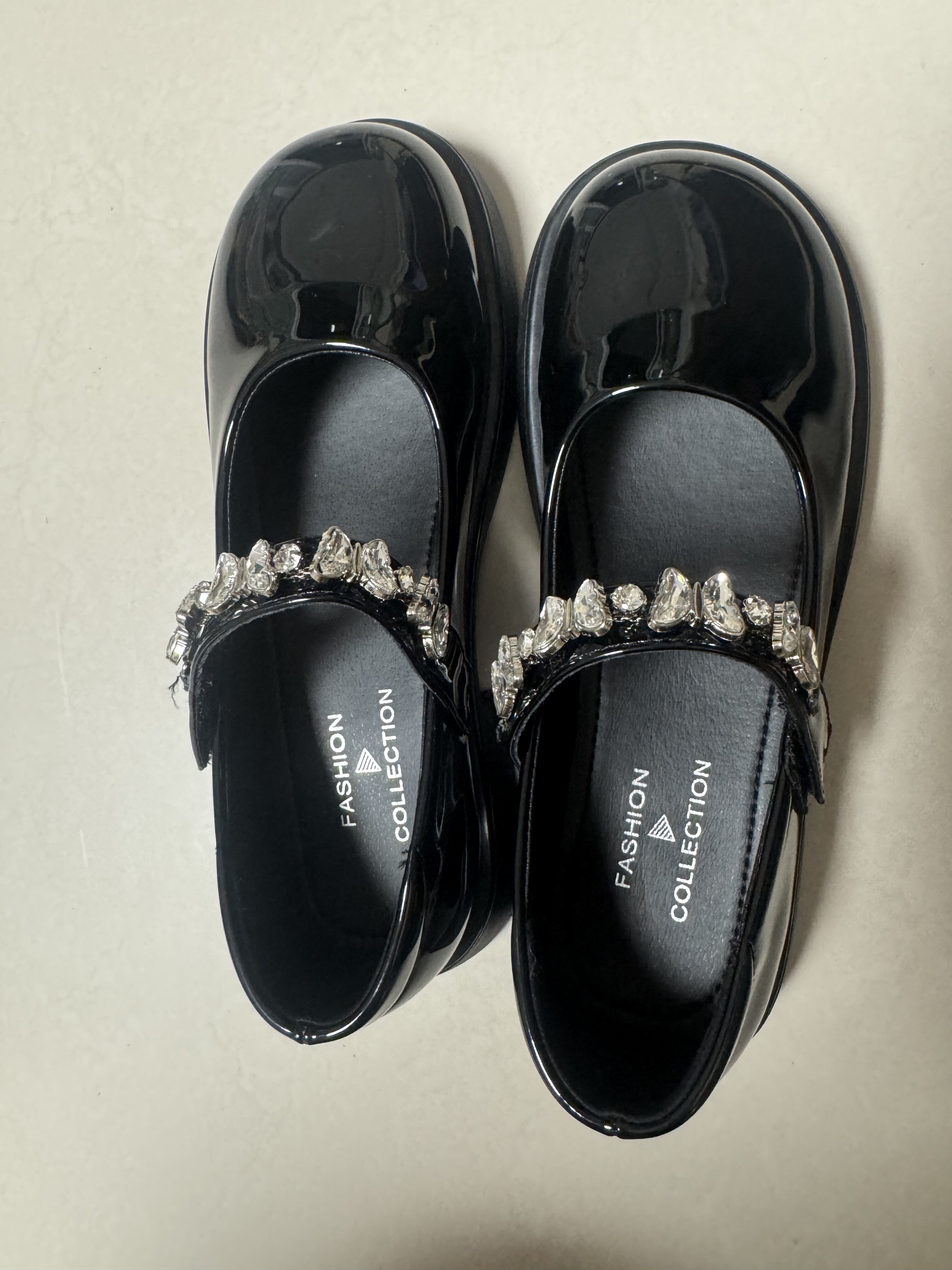 女童皮鞋黑色演出鞋儿童玛丽珍鞋女2024秋季新款单鞋小女孩公主鞋