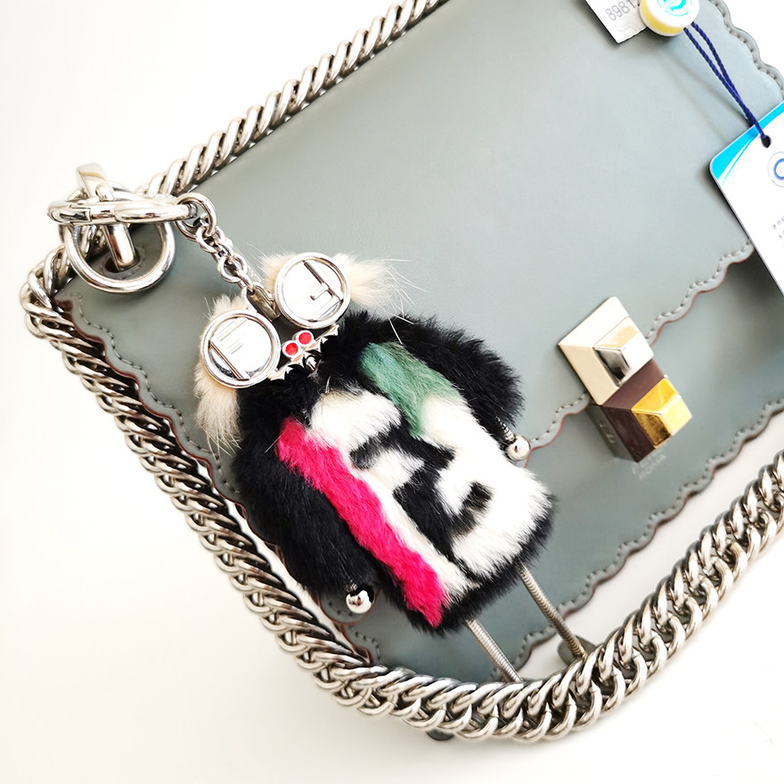 3折即刻拍已鉴定95新fend芬迪小号kani花边牛皮单肩斜挎链条女包