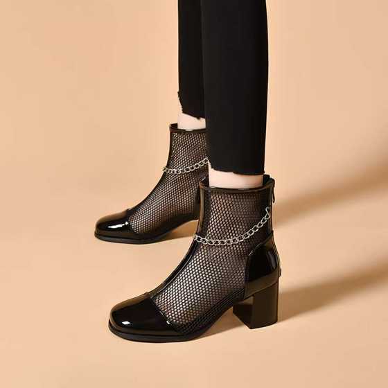 European and American style sandal boots for women 2025 spring and summer black thick heel high heel fashion shoes niche personality hollow chain Roman shoes European and American style sandal boots for women 2025 spring and summer black thick heel high heel fashion shoes niche personality hollow chain Roman shoes