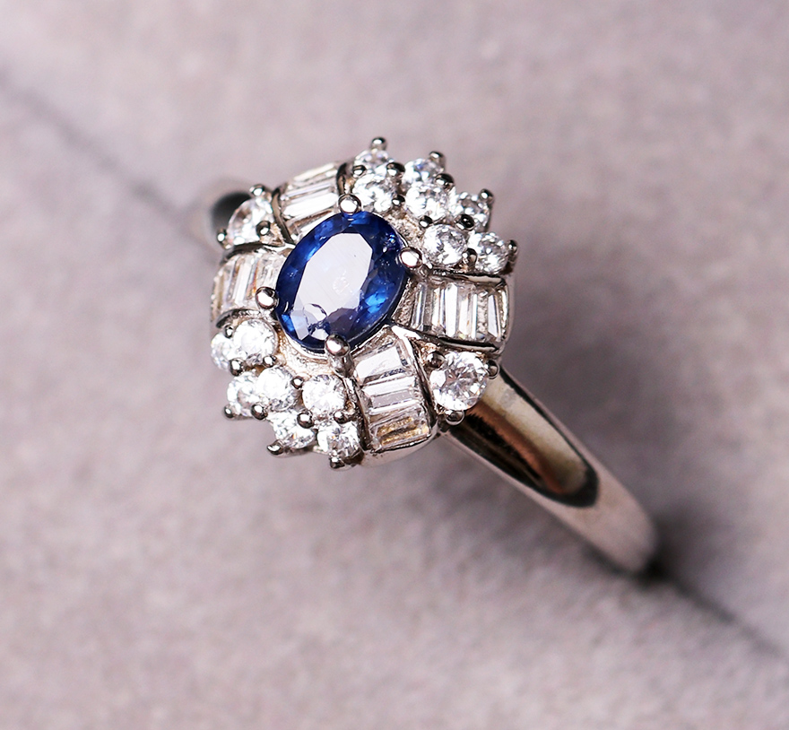 2.96g天然蓝宝石戒指女款正品贵宝彩宝一物一图附证书