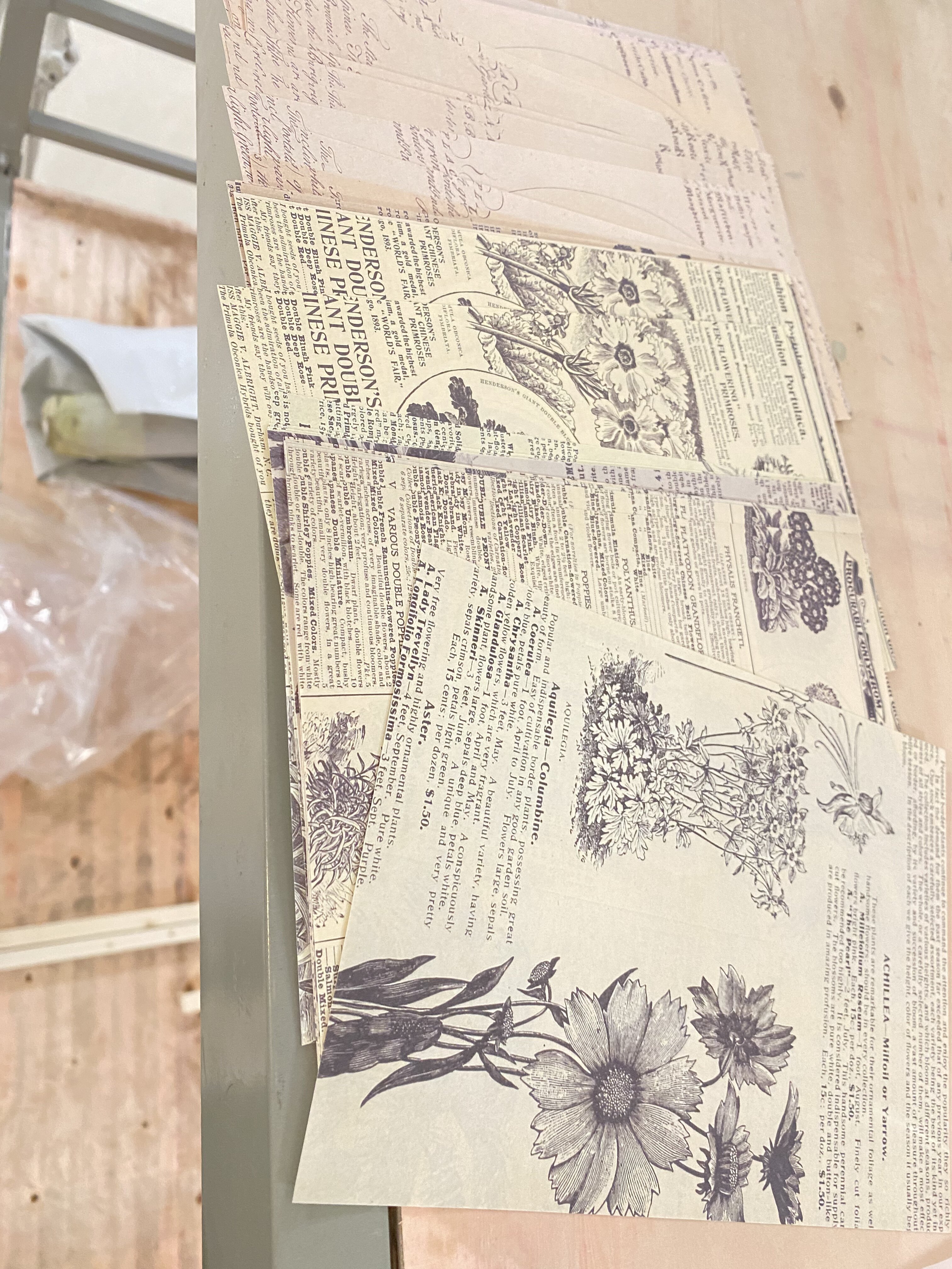 月白| junk journal垃圾杂志自制60张复古花卉报纸素材纸