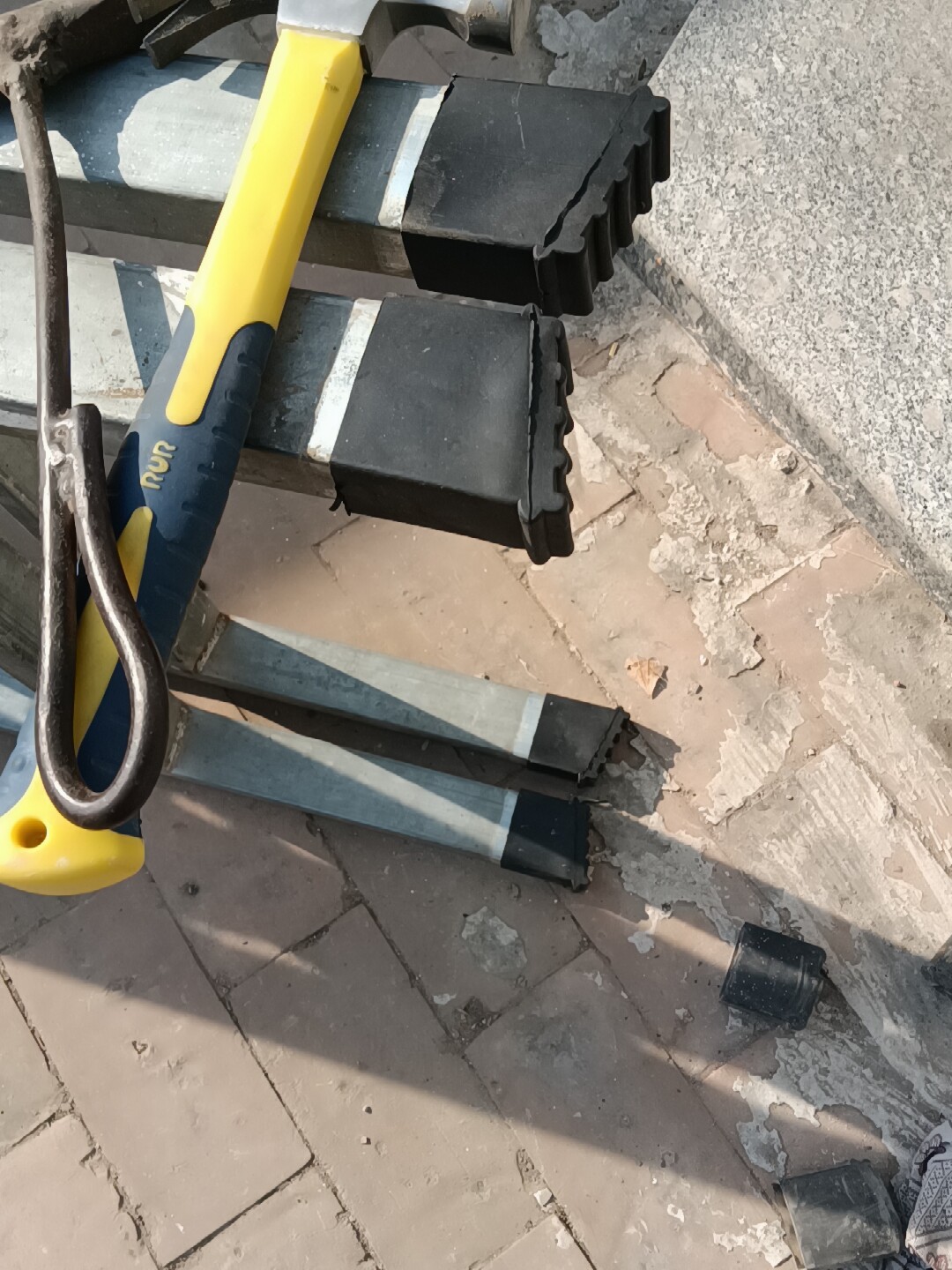 铝合金梯子脚套 梯子脚垫 护角 橡皮防滑套脚 多尺寸脚垫配件包邮